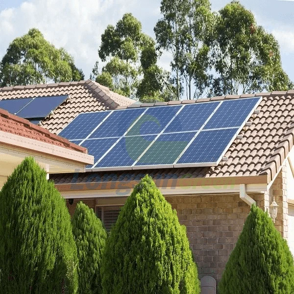 Estructura de montaje en techo de tejas solares